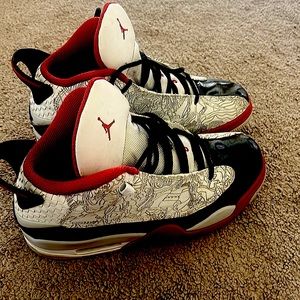 Jordan’s used still look good  no box or tags but they are real